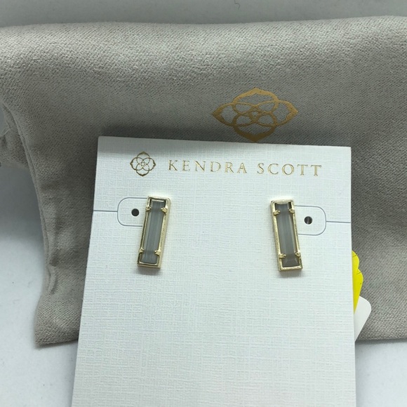 Kendra Scott Jewelry - Kendra Scott Earrings.